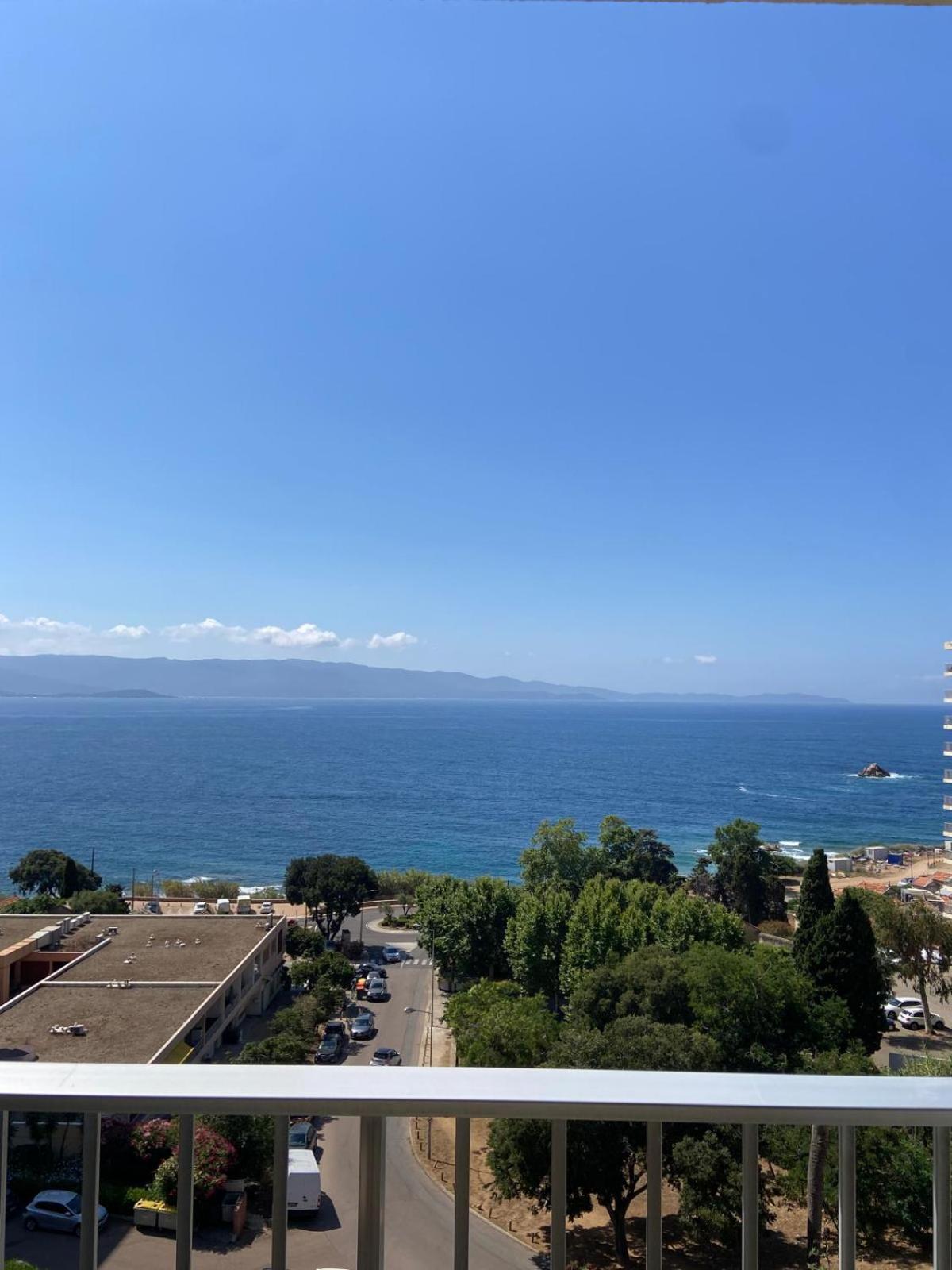 Sun Beach Ajaccio  Bagian luar foto